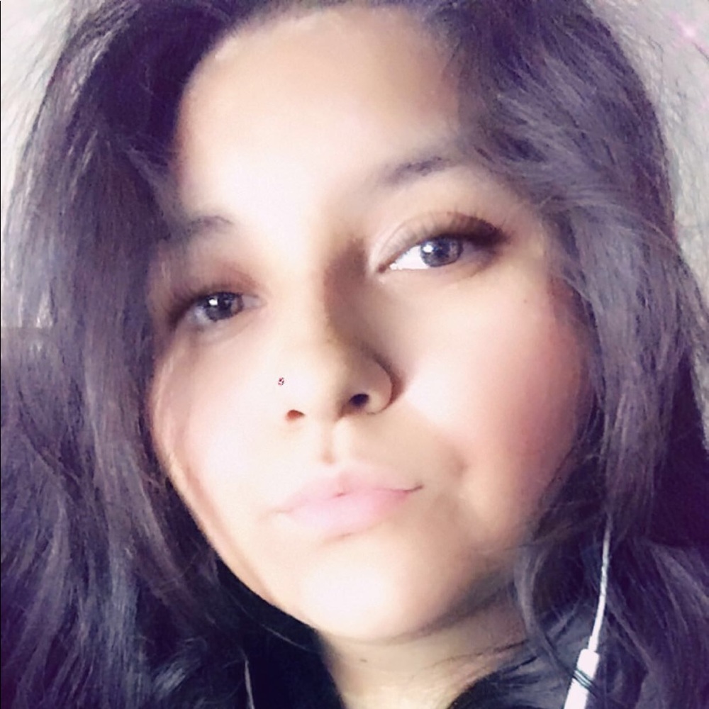 Meet your Posher, Serena